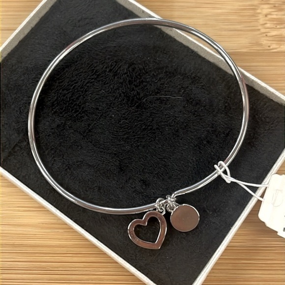 Brand New Michael Kors Silver Tone Rhinestone Heart Logo Charm Bangle Bracelet - Picture 8 of 14